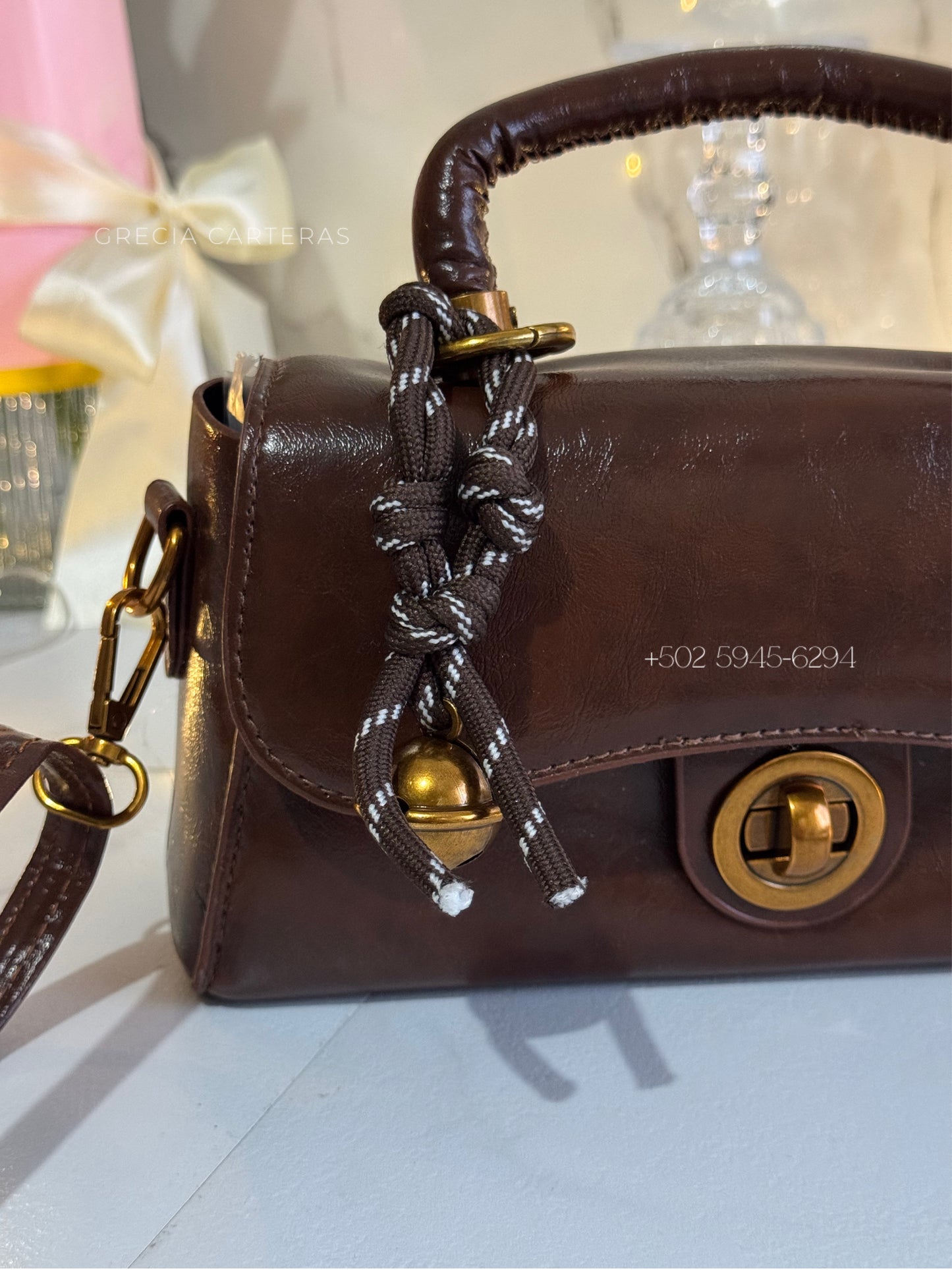 Bolso café