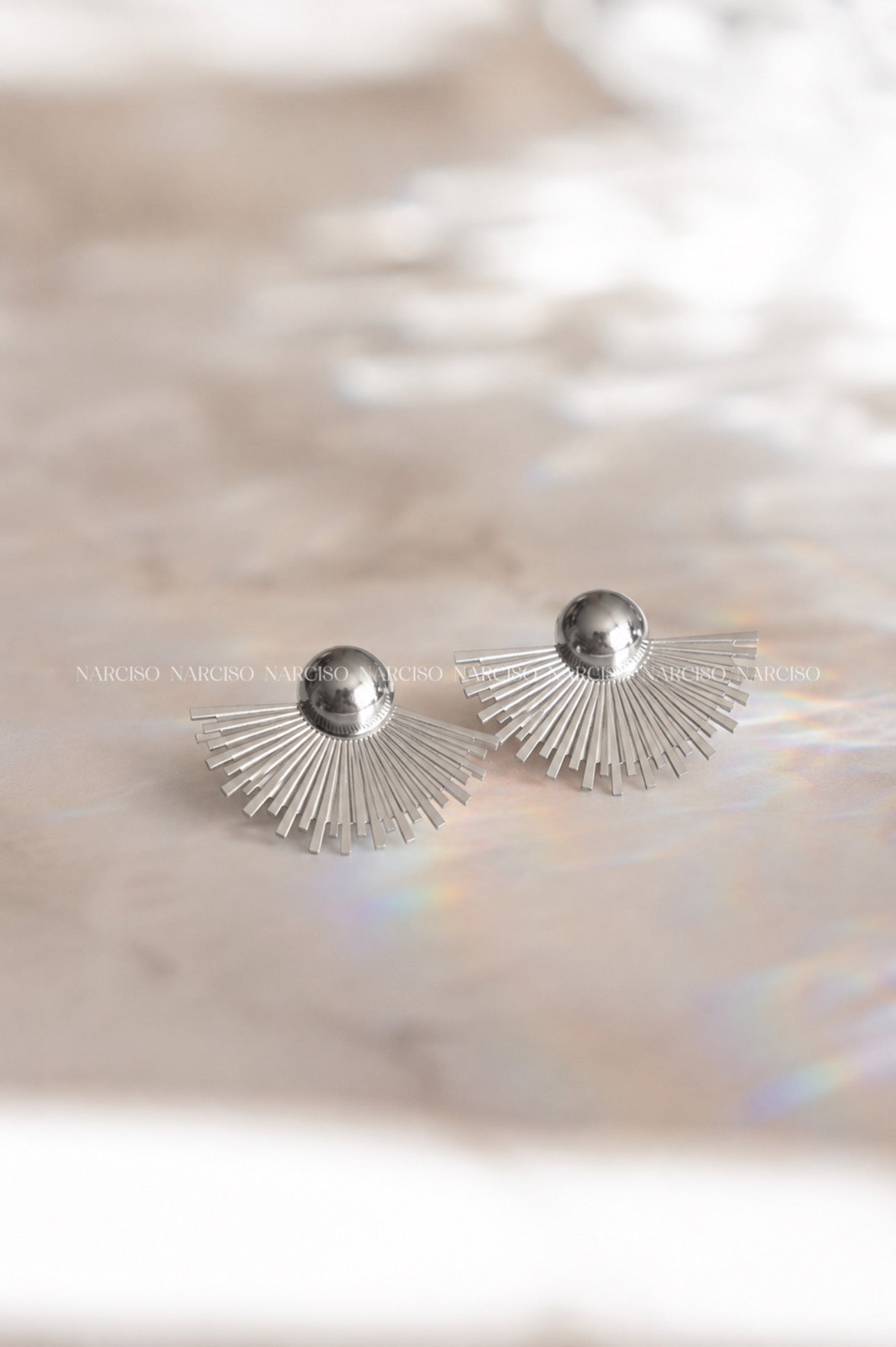 Aretes plateados