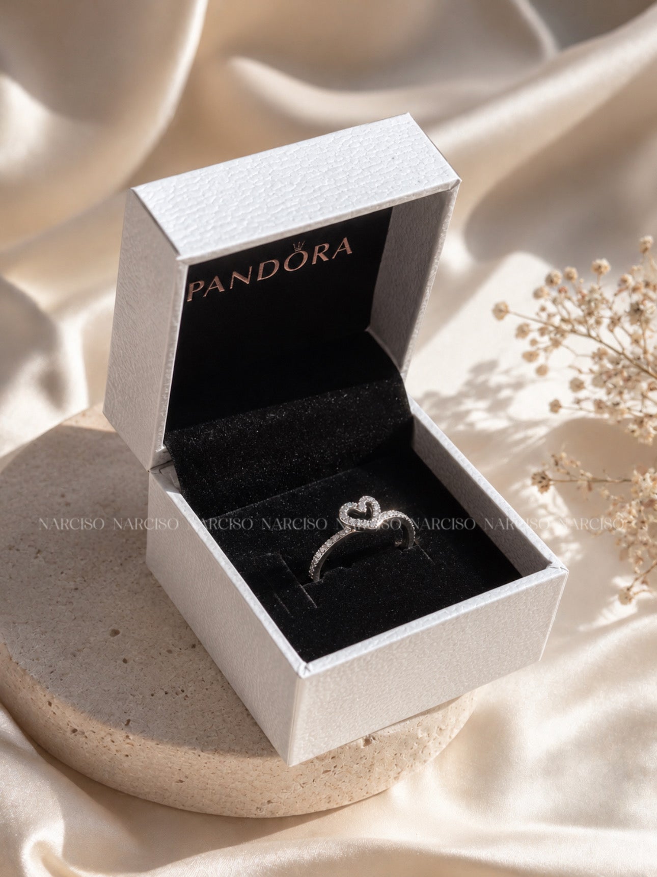 Anillo Pandora corazón