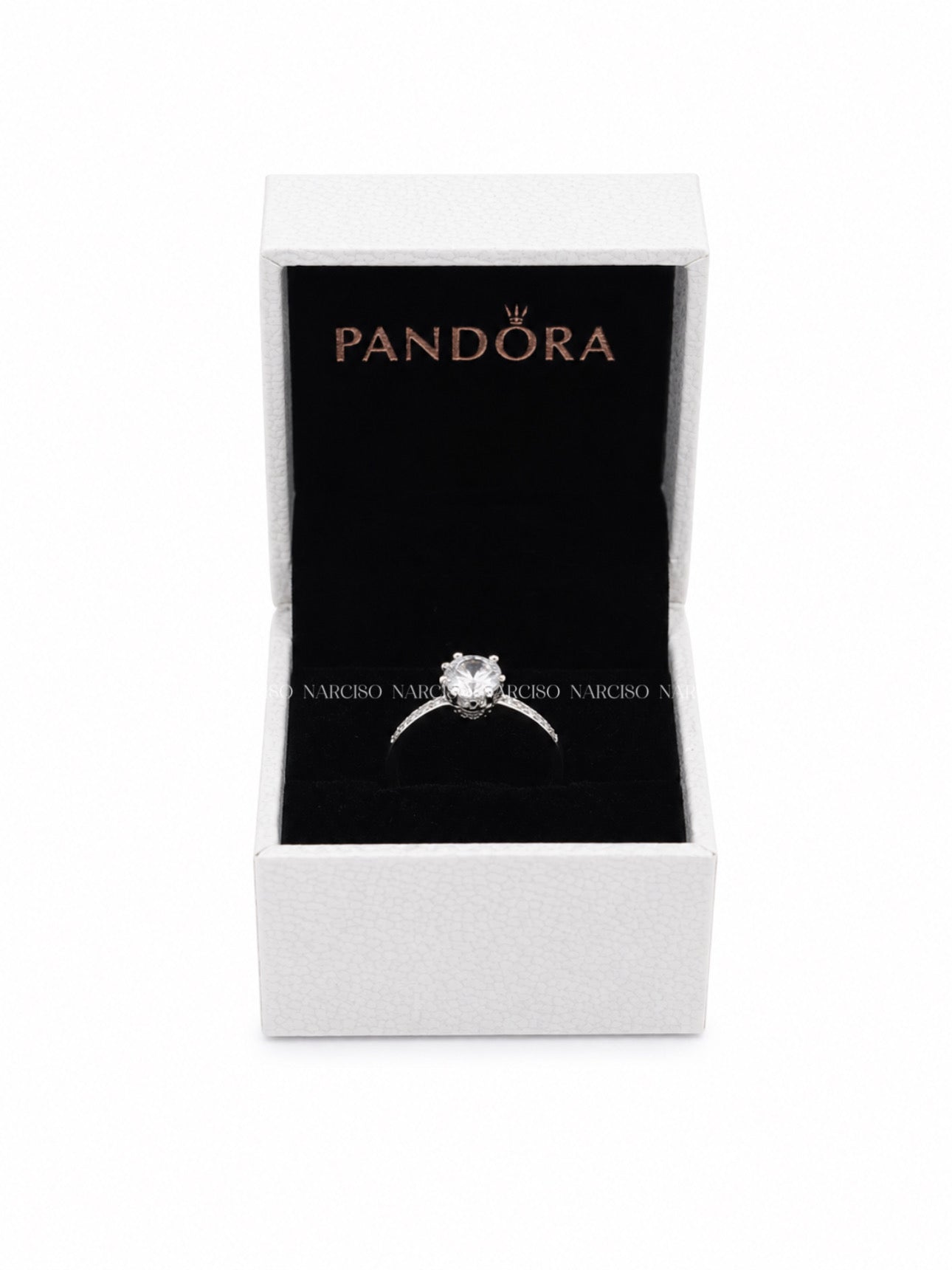Anillo Pandora tradicional