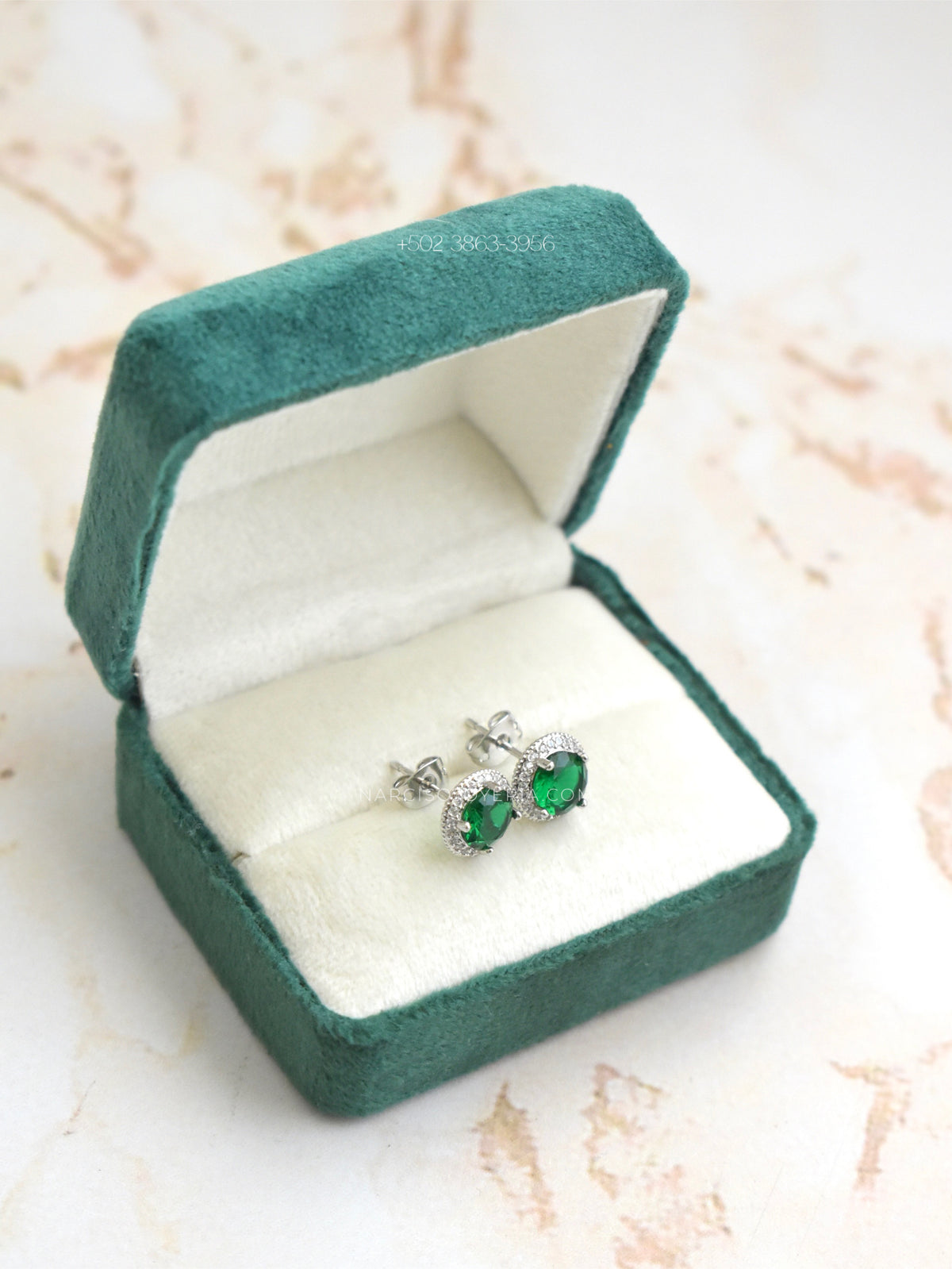 Verde con plateado