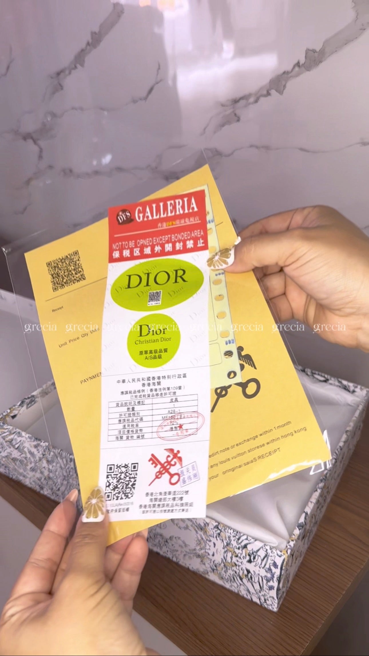 Dior Tote gris pequeña