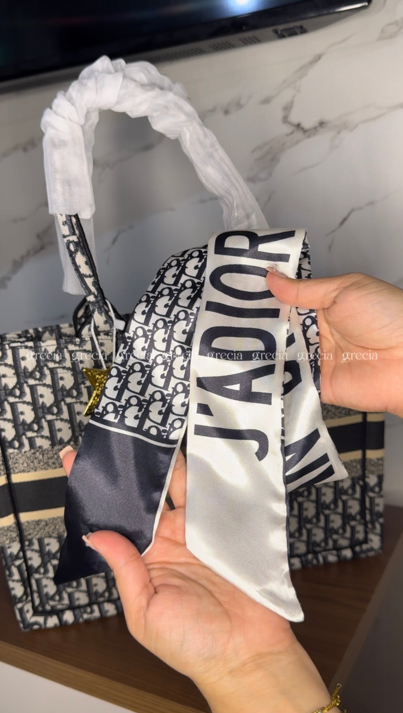 Dior Tote negra mediana