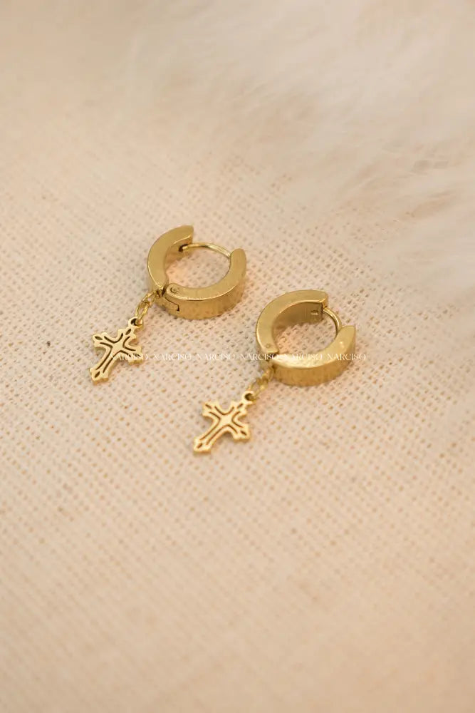 Cruz Aretes