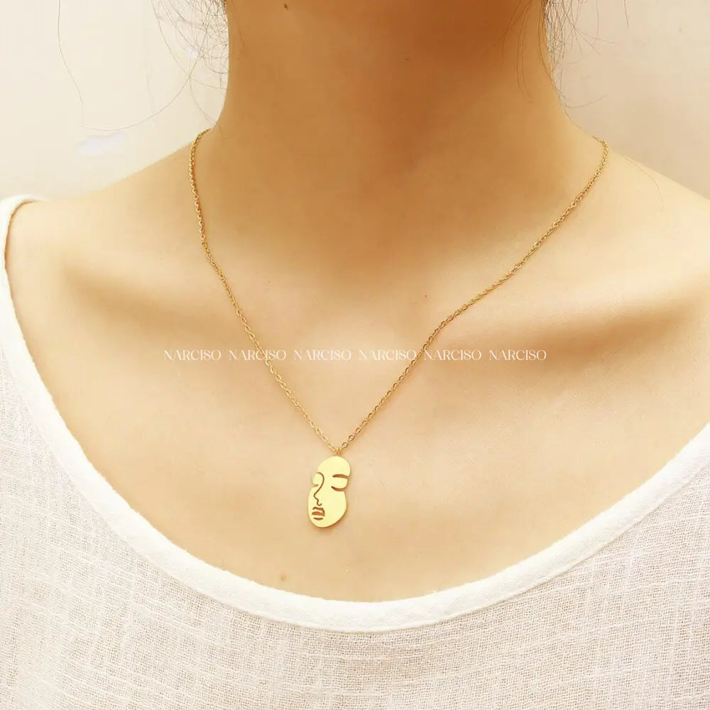 Face Collar