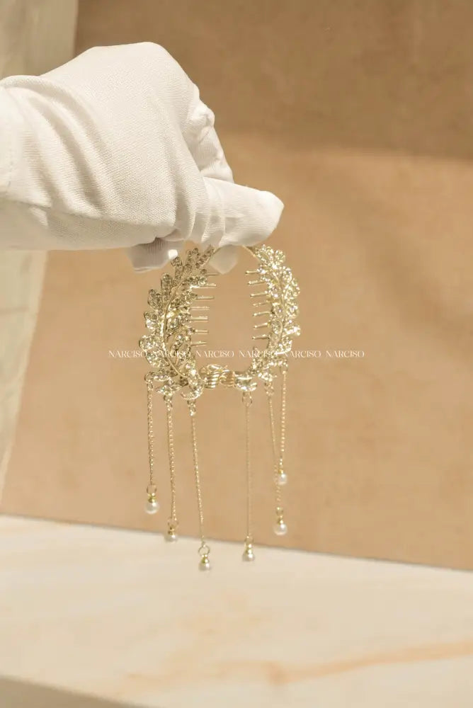 Laureles Y Perlas Cabello
